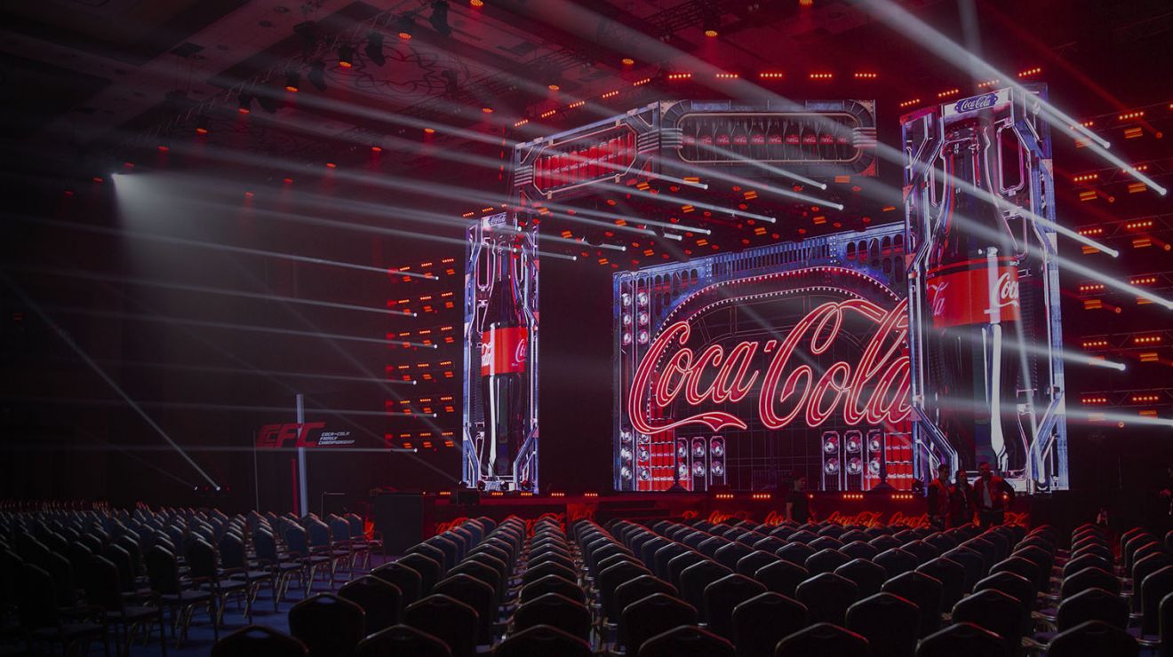 Цифровые декорации для Coca-Cola